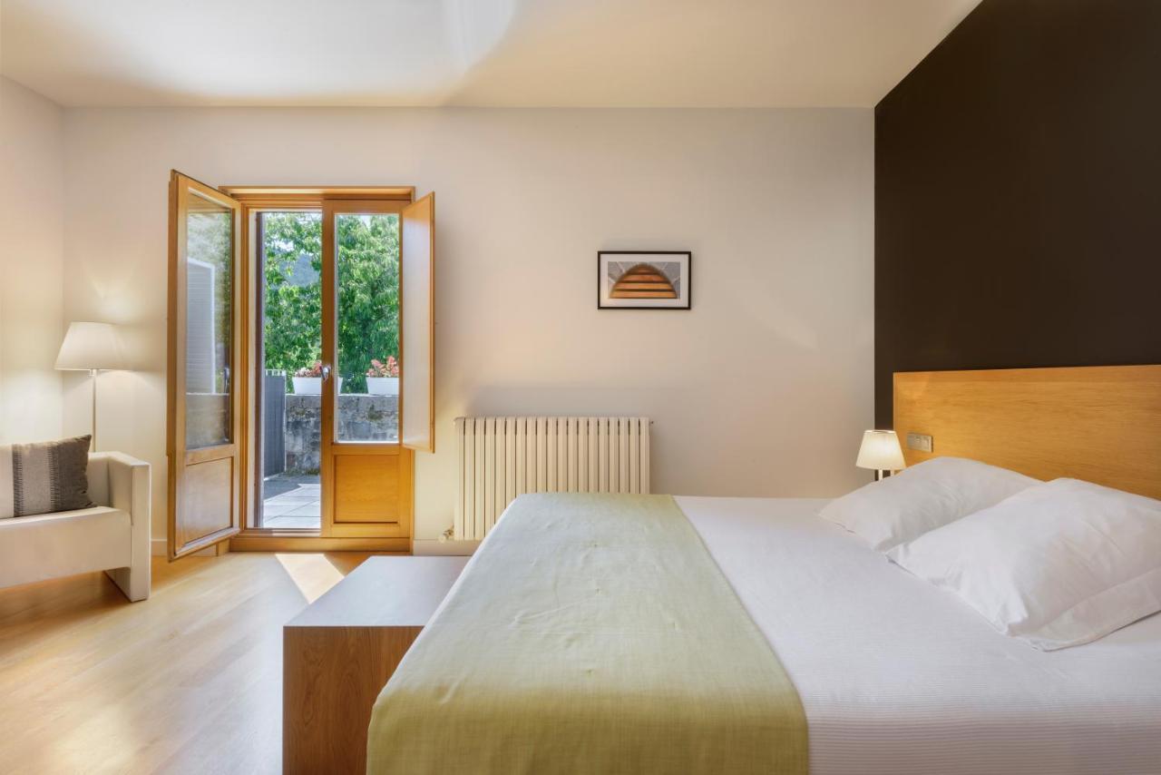 Hotel Rural Torre De Uriz ภายนอก รูปภาพ